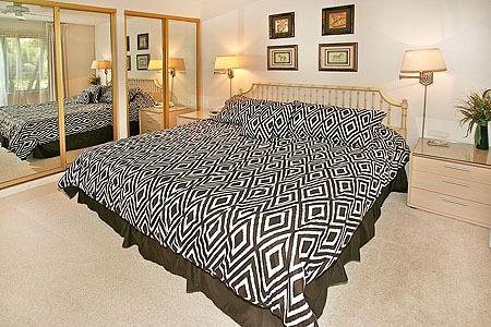 Aparthotel Ma'alaea Surf 4*