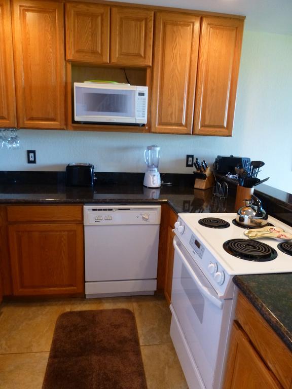 Aparthotel Mahina Surf Lahaina