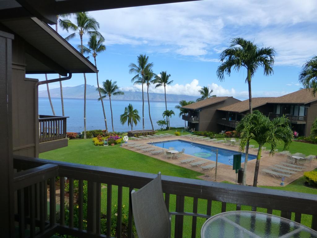 Mahina Surf Lahaina