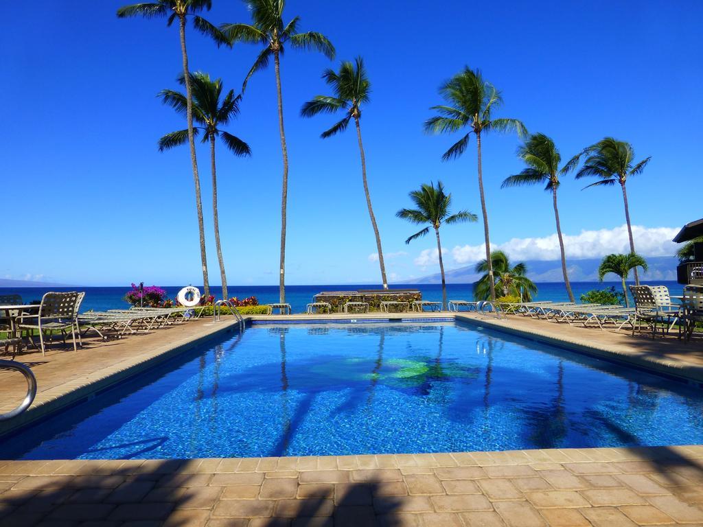 Mahina Surf Lahaina