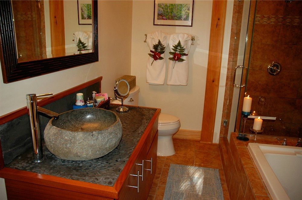 At The Craters Edge (adults Only) Guest house