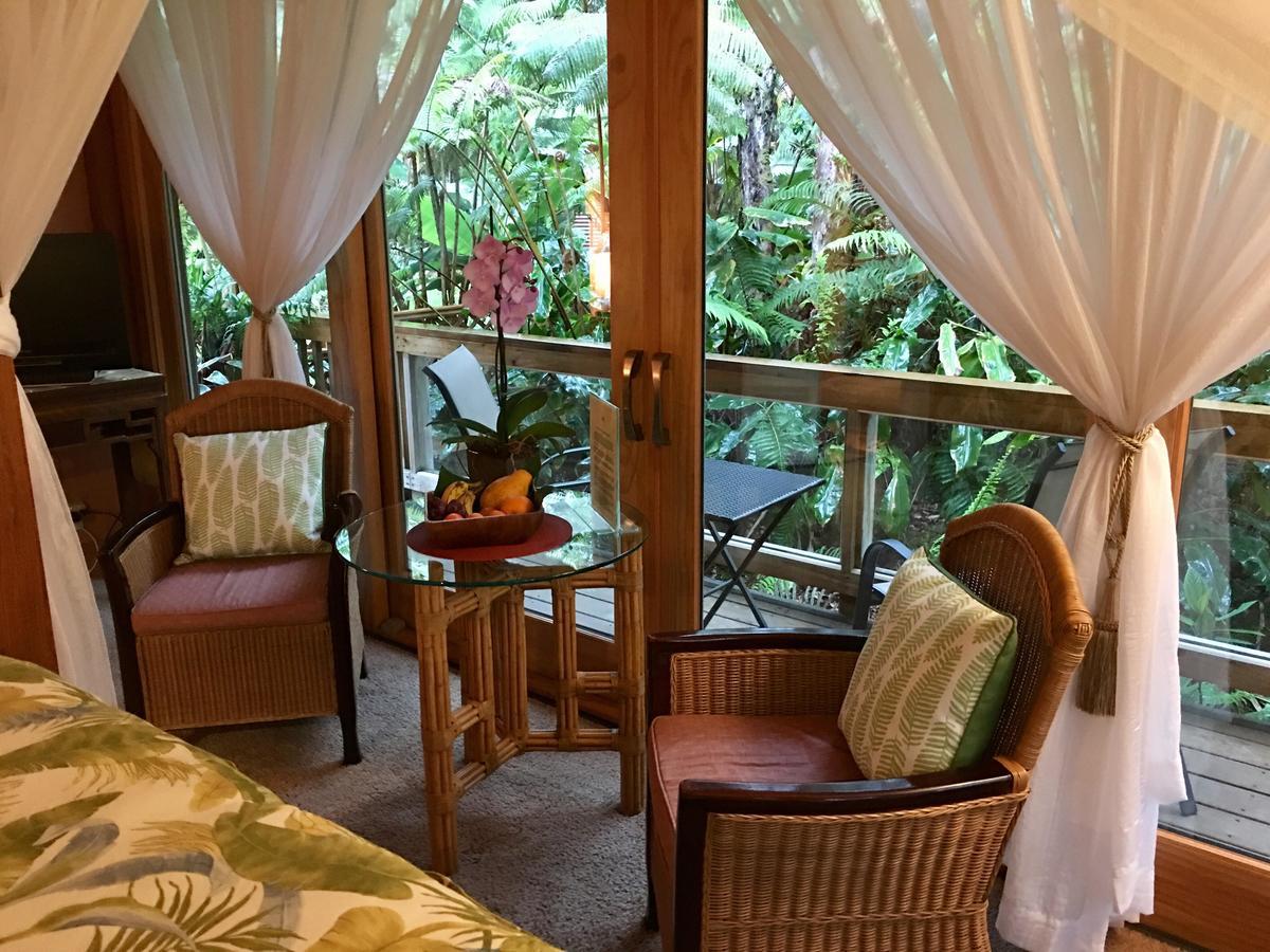 At The Craters Edge (adults Only) Guest house