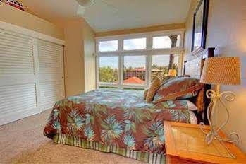 Resort Kahana Lahaina