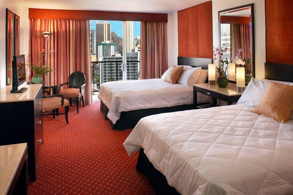 The Laylow, Autograph Collection Hotel 4*