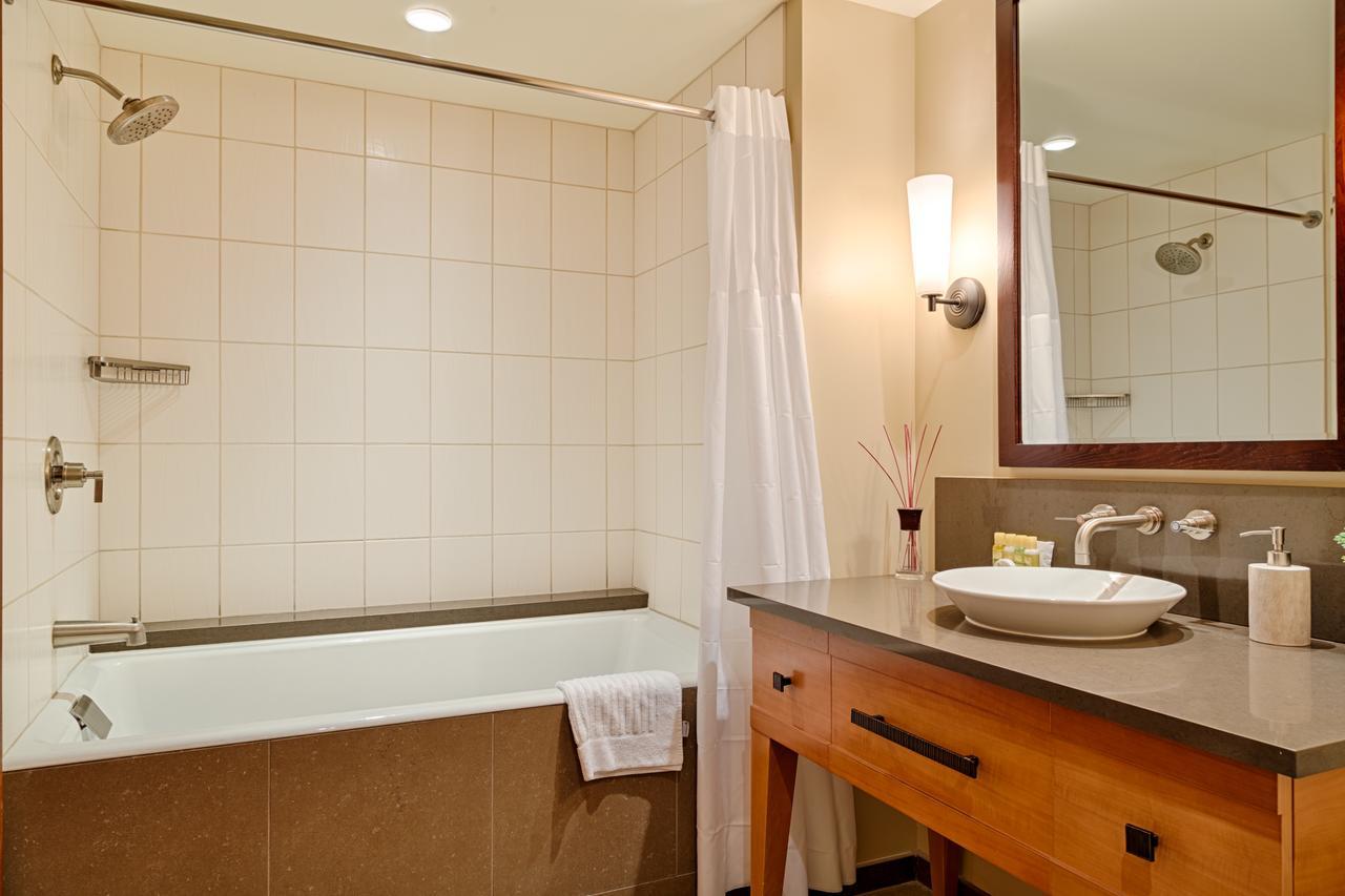 Popular Ground Floor With Extra Grassy Area - Tower At Ko Olina * Kapolei
