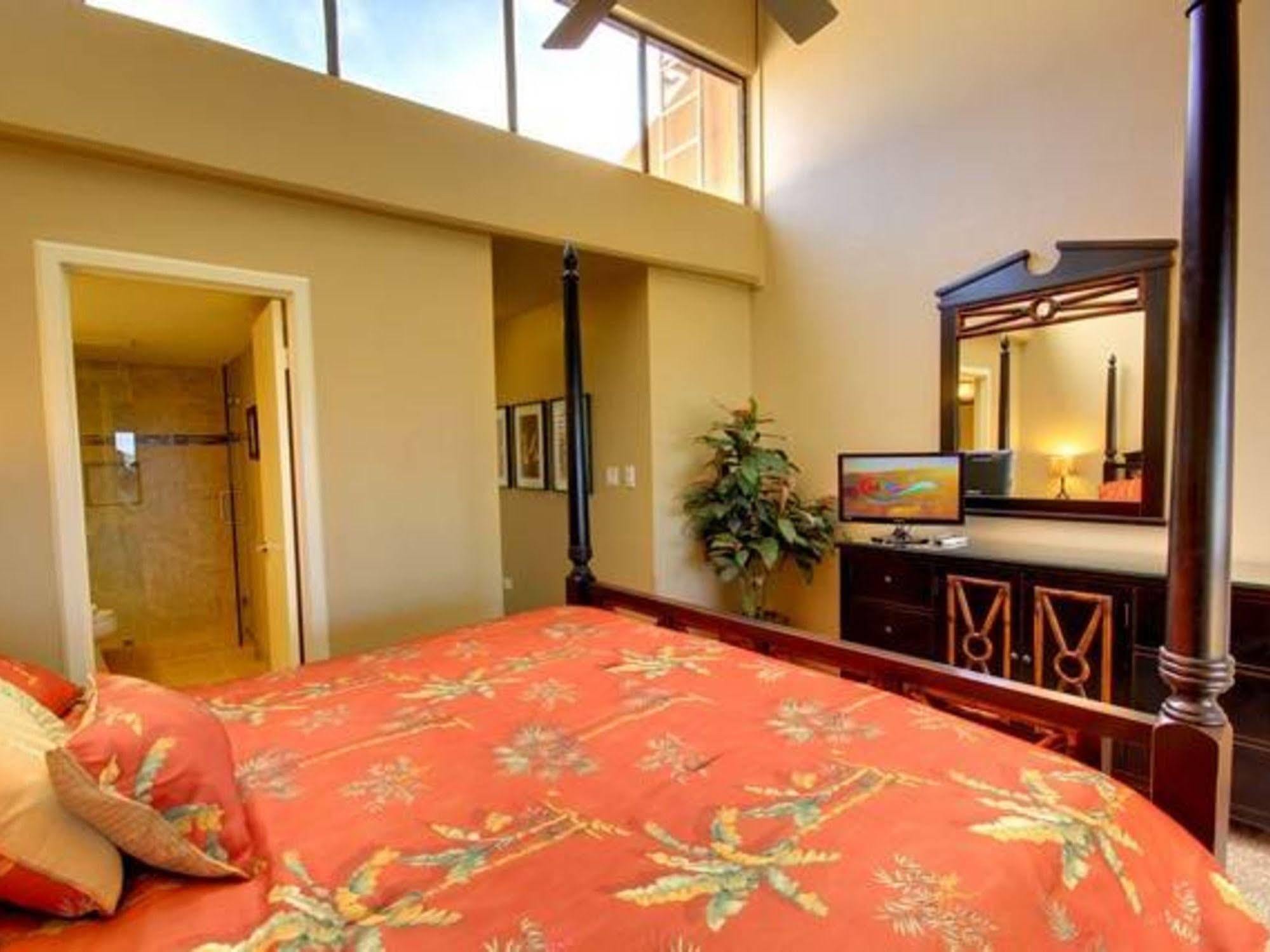 Resort Kahana