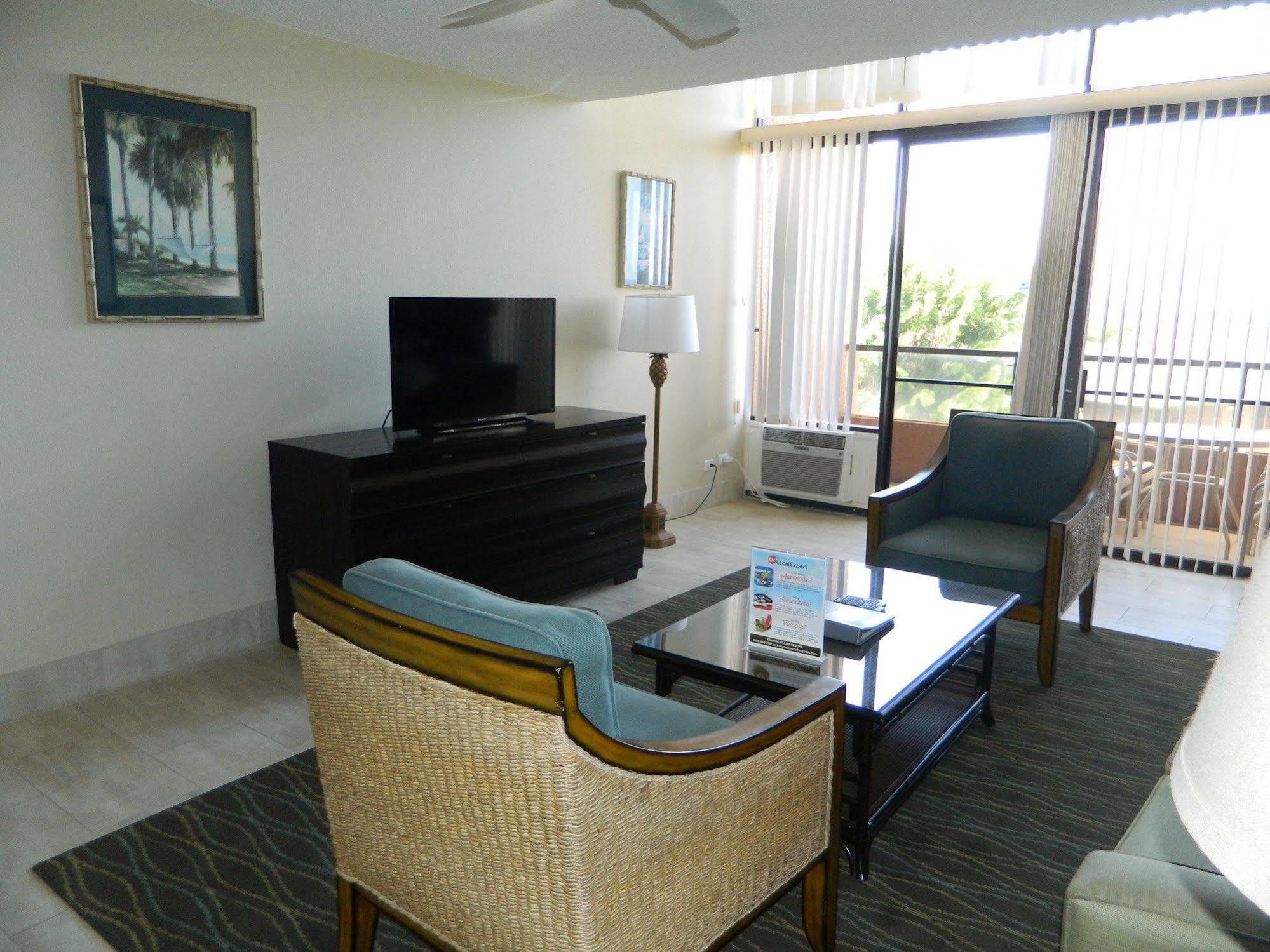 Resort Kahana 3*