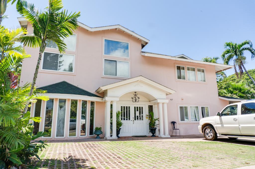 Guest house Old House-walk To Town & Beach! 3*