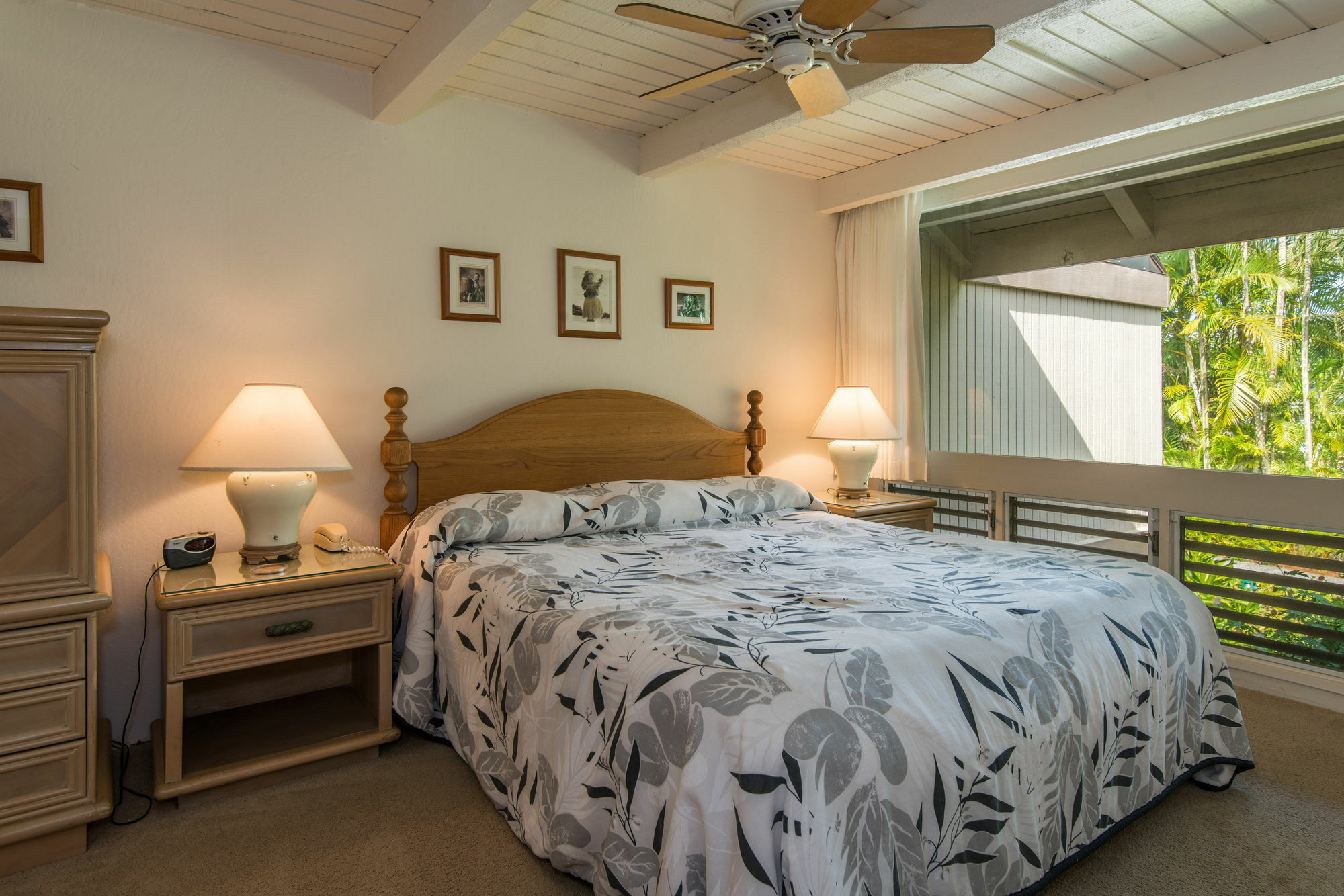 Princeville Oceanfront Hotel 3*