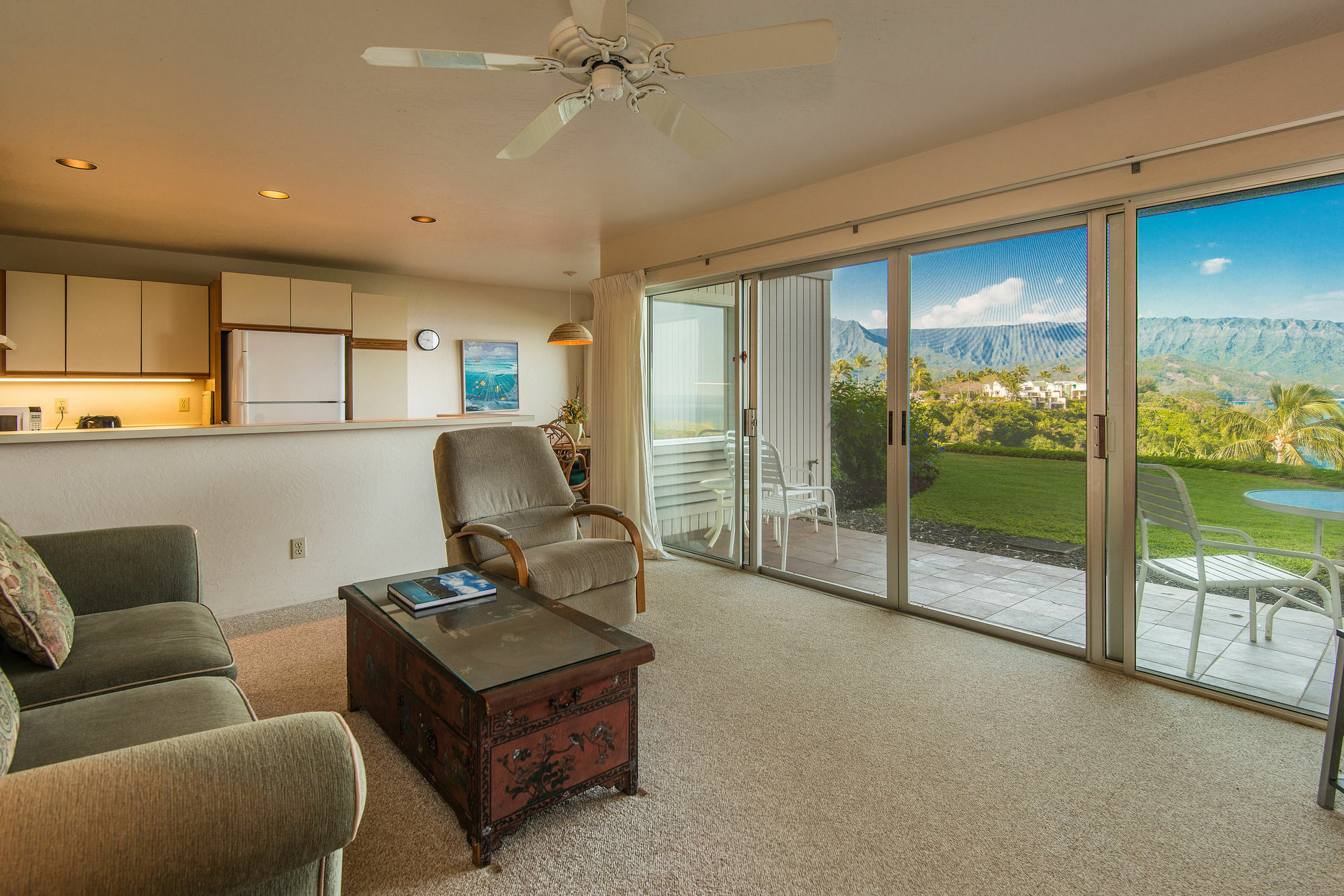 Princeville Oceanfront Hotel