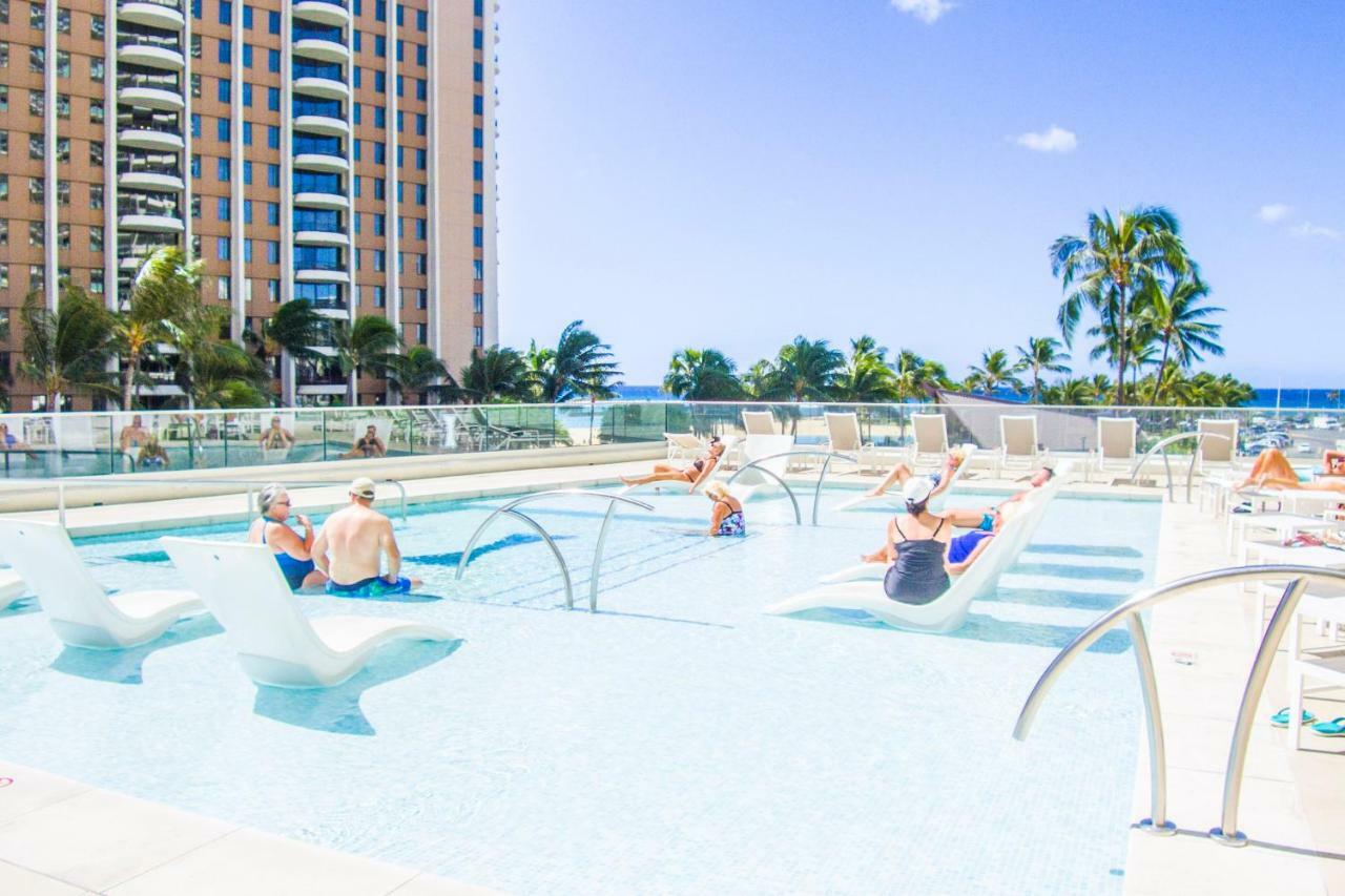 Ilikai & Luxury Honolulu