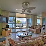 Beachfront Kihei Sanctuary With Lanai And Ocean Views!