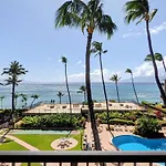 Oceanfront Lahaina Condo With Balcony And Pool Access!