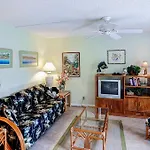 Oceanview Kailua-Kona Condo With Private Balcony!