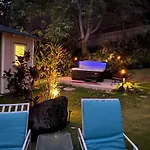 Iao Valley Inn
