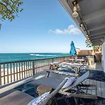Hawaii Oceanfront Beach House Paradise On The Beach Family Activities
