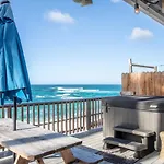 Hawaii Oceanfront Beach House Paradise On The Beach Family Activities