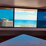 Waikiki High-Rise Sea View Free Parking