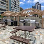 Ocean & Diamond Head View Studio At Waikiki
