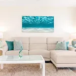 ***Serendipity On The Moana - Legal & Oceanfront - Great For Work & Play!***
