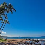 Enjoy Your Oceanside Dream At Kihei Surfside
