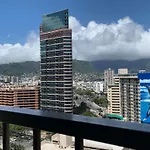 Doubletree By Hilton Alana - Waikiki Beach