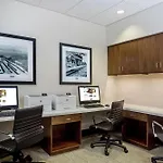 Hampton Inn & Suites Oahu Kapolei - Free Parking - No Resort Fee