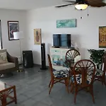 Oceanfront Paradise With Private Lanai Overlooking Kailua Bay