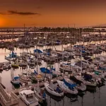 Incredible Location Free Parking In Waikiki