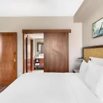 Hilton Grand Vacations Club Maui Bay Villas