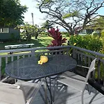 Nona Lani Cottages