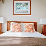 Banyan Harbor Resort