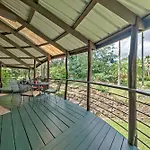 Tropical Cabana With Deck, Hot Tub And Lush Scenery!