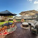 New 4 Bedroom Home With Ocean And Gorgeous Mountain Views In The Gated Community Of Mauna Olu