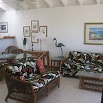 Molokai Vacation Properties - Ke Nani Kai