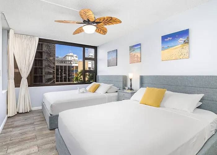 Remodeled 1Br Near Waikiki Beach With Free Parking!