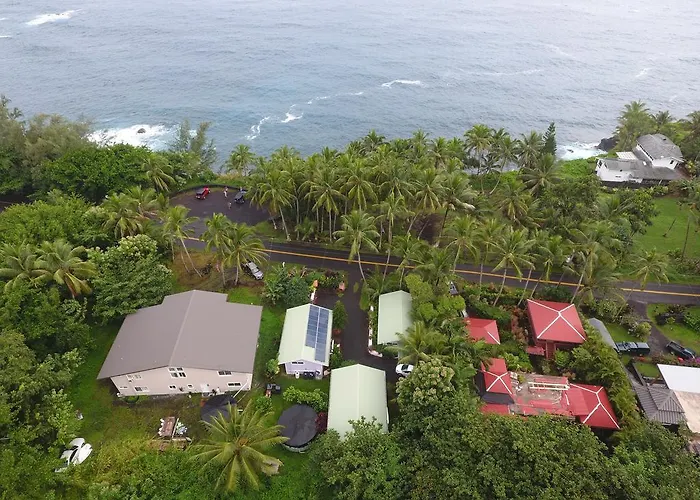 Oceanfront Cottage Near The Kalapana Lava Flows