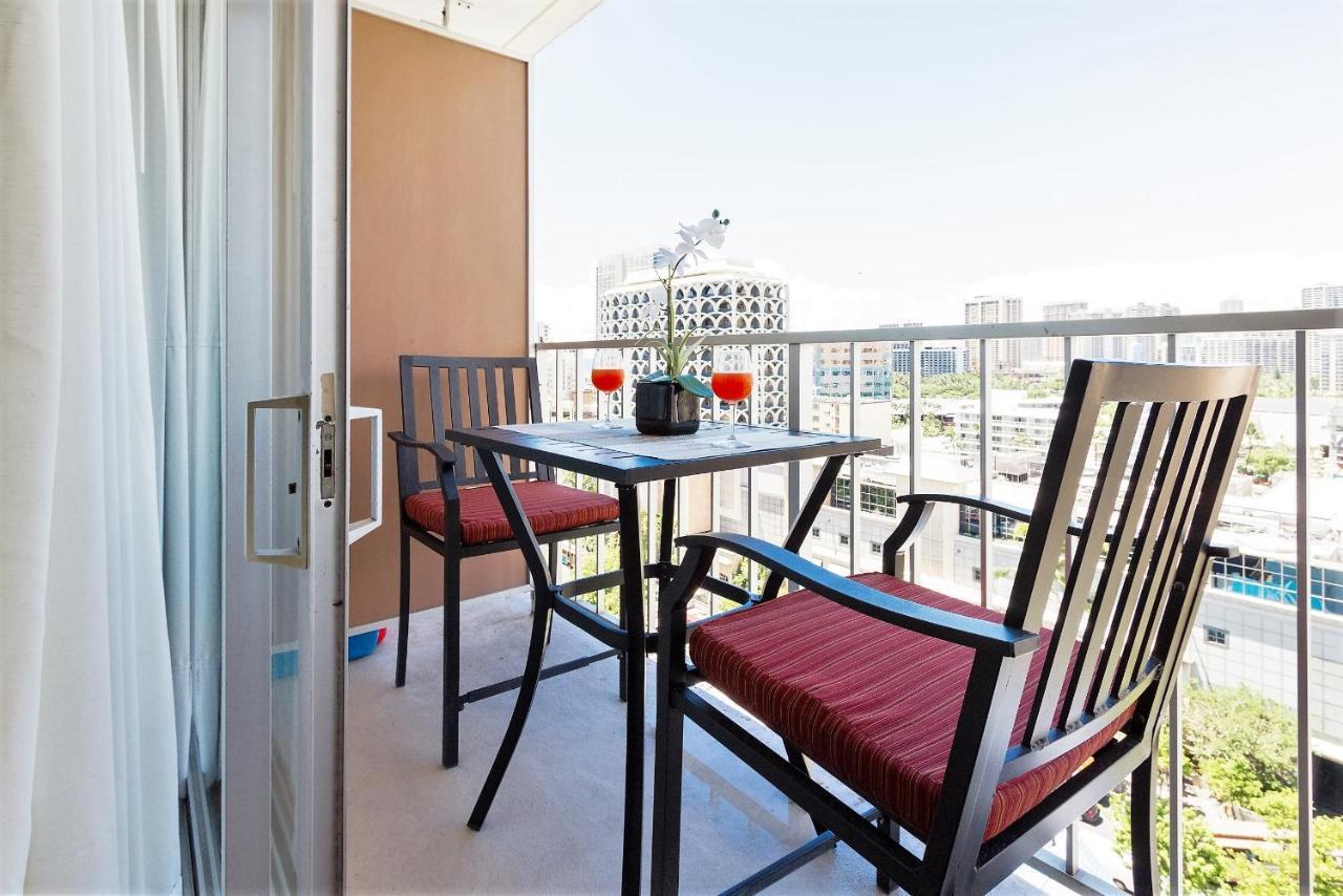 Apartment Waikiki Place At The Marine Surf Waikiki Honolulu