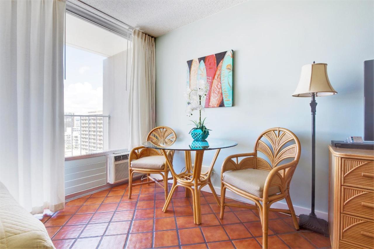 Apartment Waikiki Place At The Marine Surf Waikiki *
