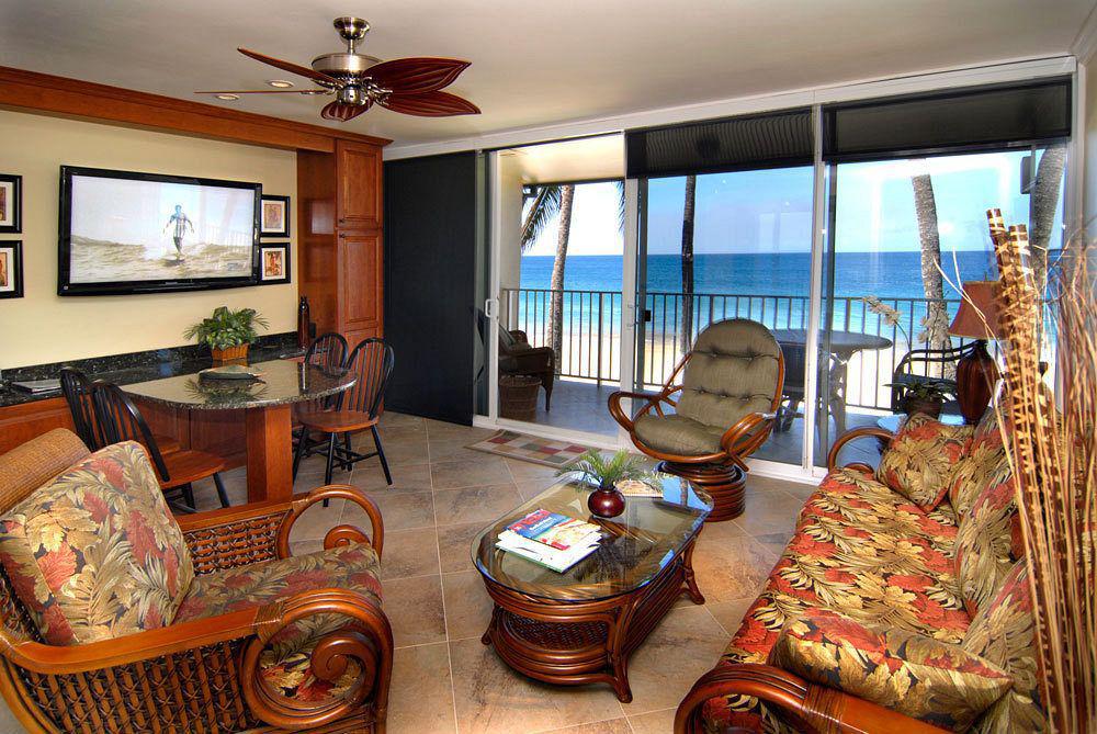 The Hale Pau Hana 4*