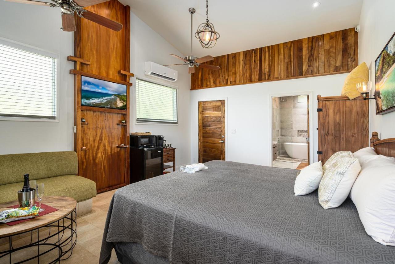 Noahs Hideaway Luxury * Lahaina