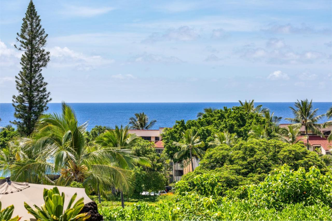 Oceanfront With 2 Pools, Tennis Courts, And Expansive Ocean Views - 10-104 Kailua-Kona