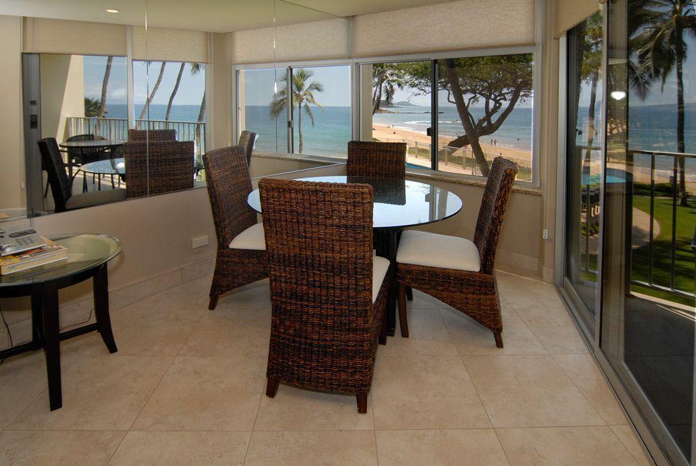 Resort The Hale Pau Hana 4*