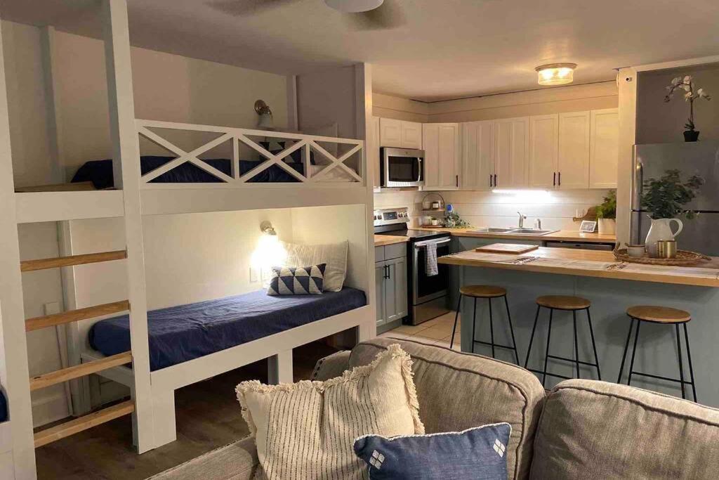 Hidden Gem! Turtle Bay Hideaway-85 Apartment