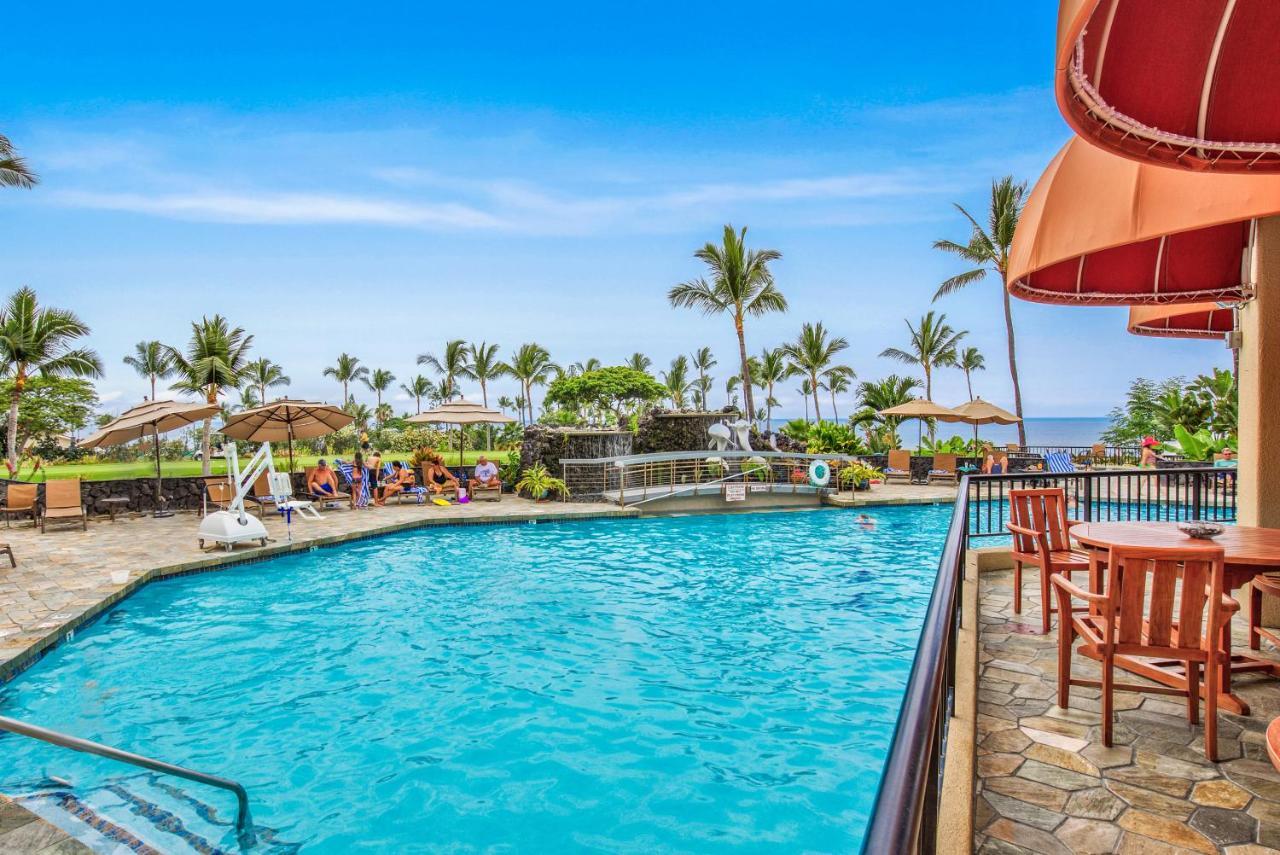Holiday home Oceanfront With 2 Pools, Tennis Courts, And Expansive Ocean Views - 10-104
