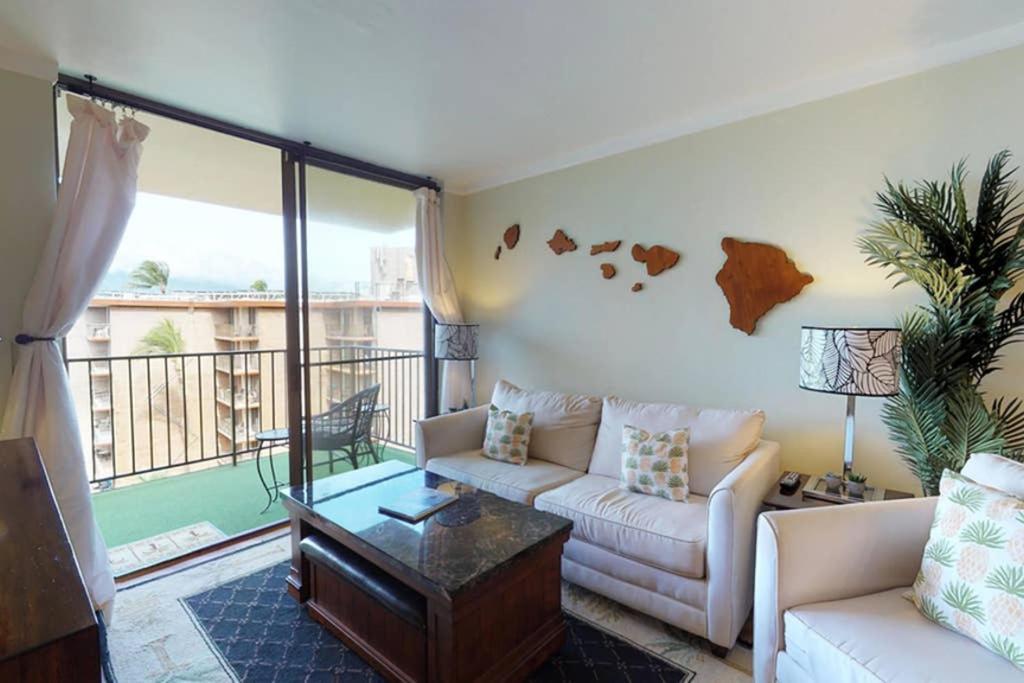 Oceanfront Penthouse With Amazing Views At Kauhale Makai Apartment
