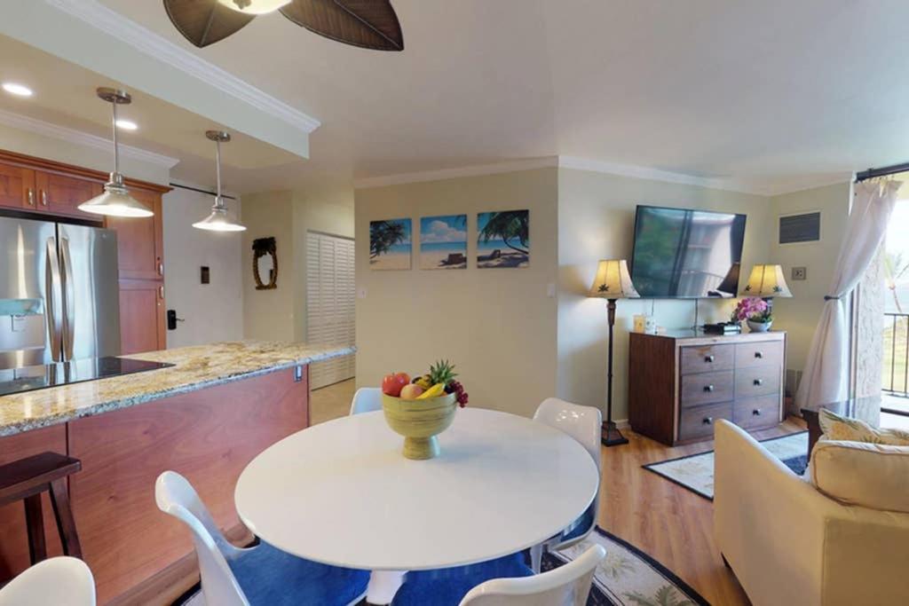 Oceanfront Penthouse With Amazing Views At Kauhale Makai Apartment Kihei