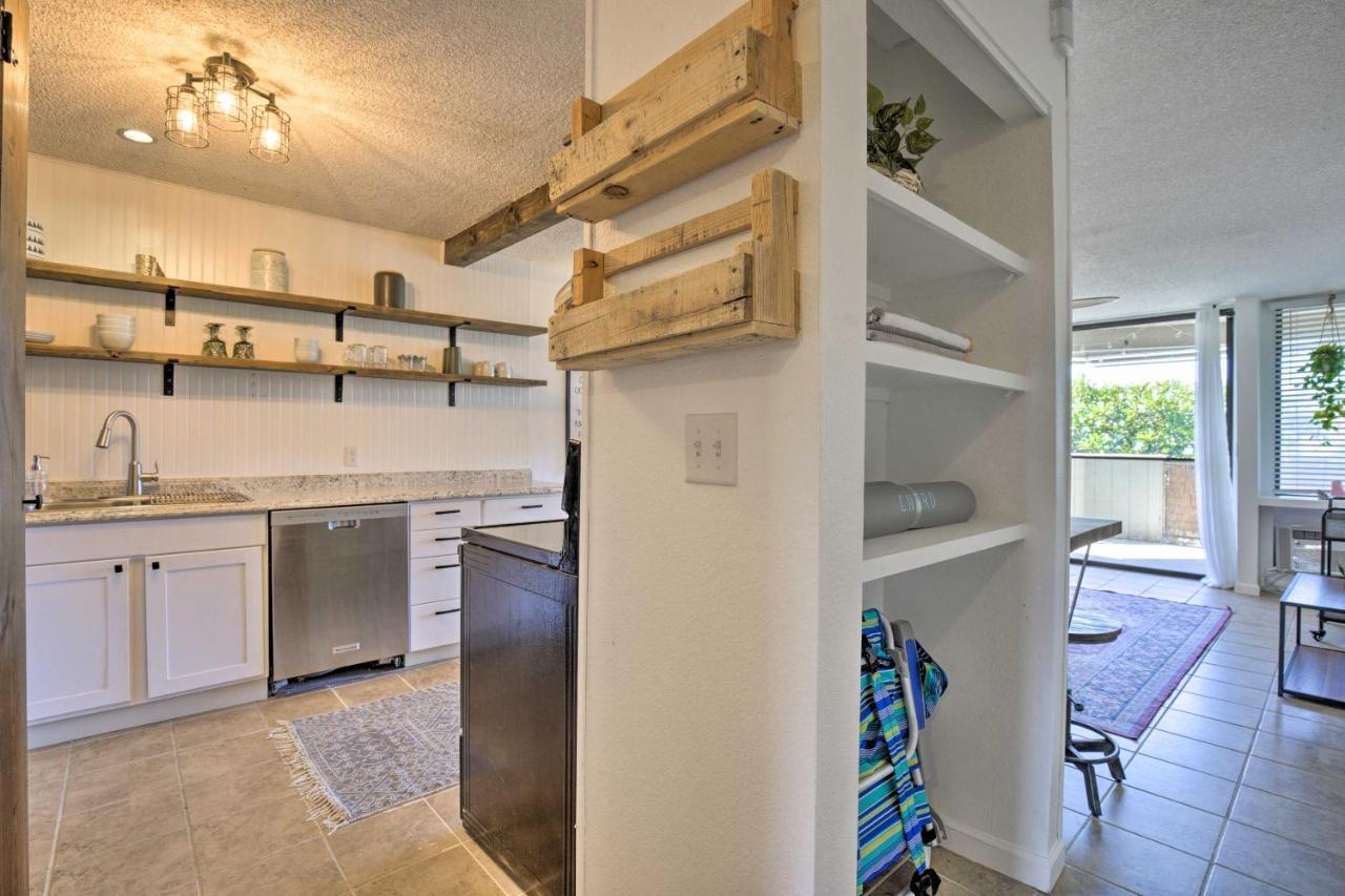 Big Island With Pool Access Walk To Beach! Apartment *