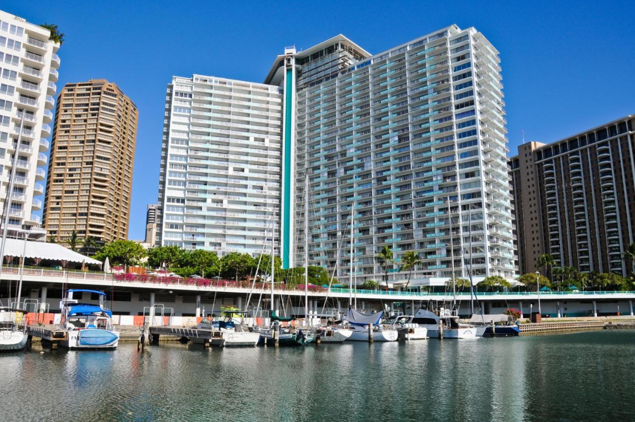 Ilikai Tower 1421 View 1br