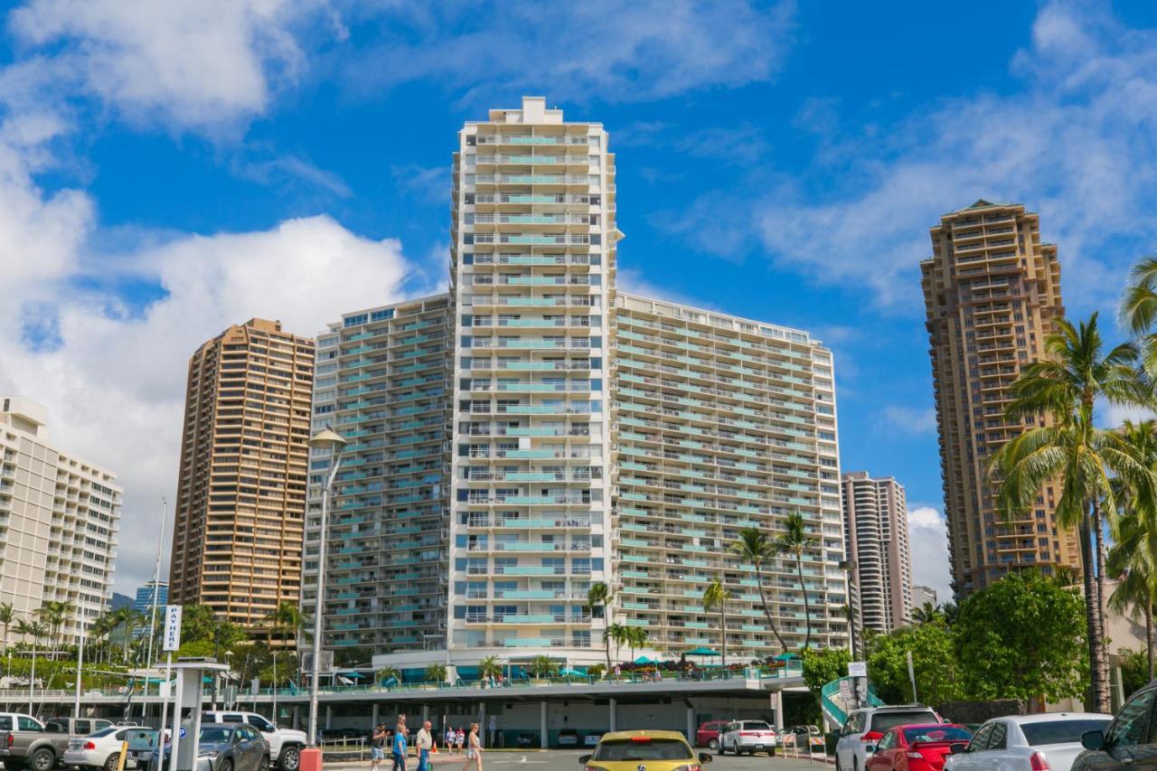 Apartment Ilikai Tower 1421 View 1br